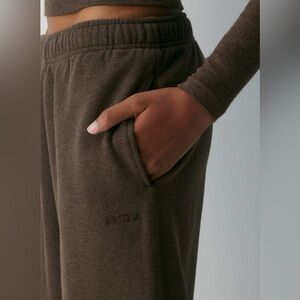 Cozy Sweatfleece Mega Joggers in Heather Rich Mocha
